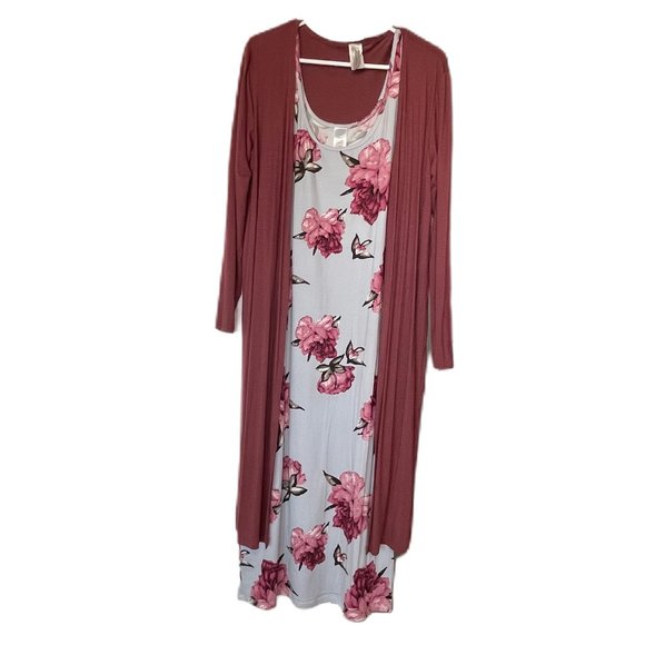 NWOT Cardigan Size M (fits Large) - Picture 1 of 3